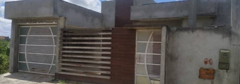 Casa em fase final de acabamento por 160 mil reais